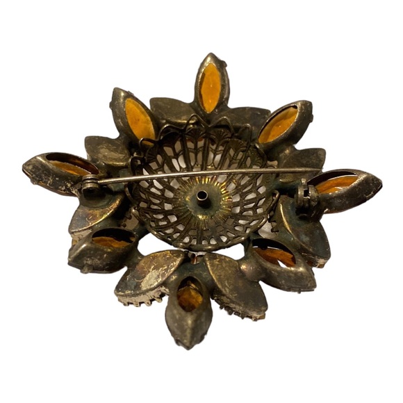 Antique Brooch - Picture 9 of 10